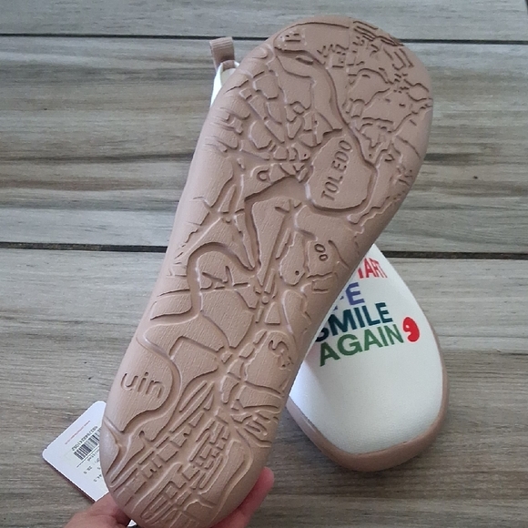 UIN Women's Sneakers - White with Smiley and Text Design - Picture 3 of 8